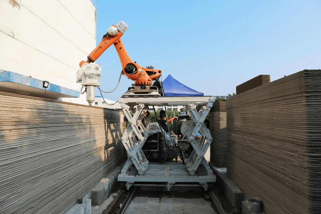 徐衛(wèi)國(guó)教授團(tuán)隊(duì) 3D打印機(jī)器人革新混凝土泵送，為低收入群體建造未來(lái)住宅